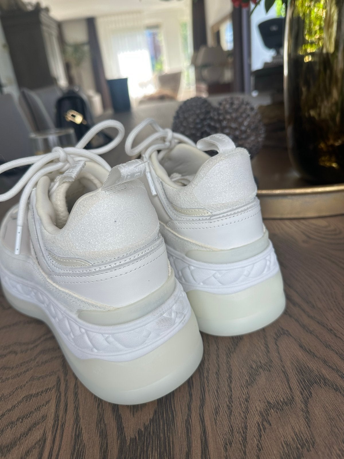 Kurt Geiger London Sneakers - Zo goed als nieuw, Ophalen, Zo goed als nieuw, Wit, Sneakers of Gympen