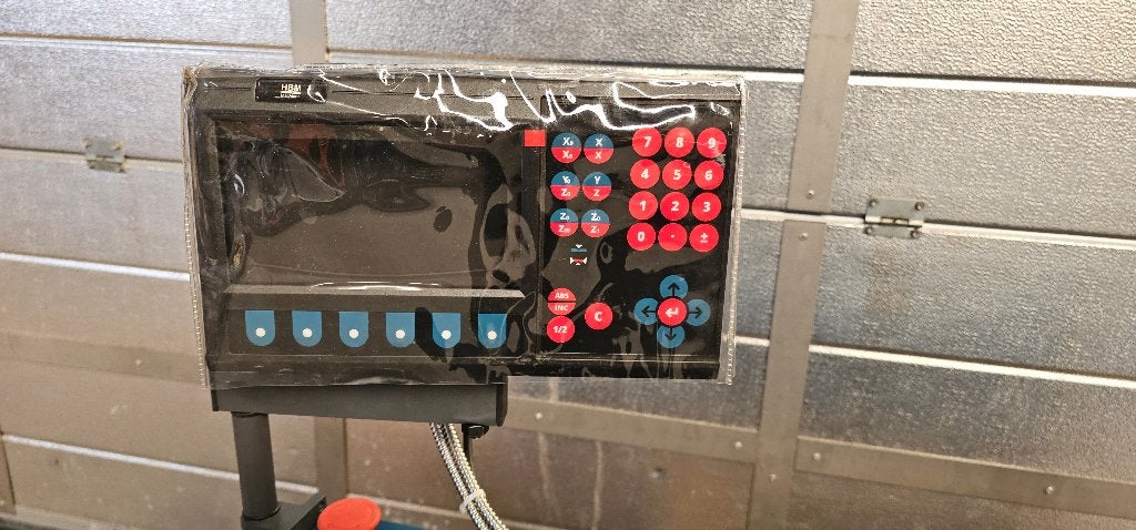 HBM 250 x 550 DRO Vario metaaldraaibank Uitleessysteem, Doe-het-zelf en Verbouw, Ophalen of Verzenden, Zo goed als nieuw, Metaaldraaibank