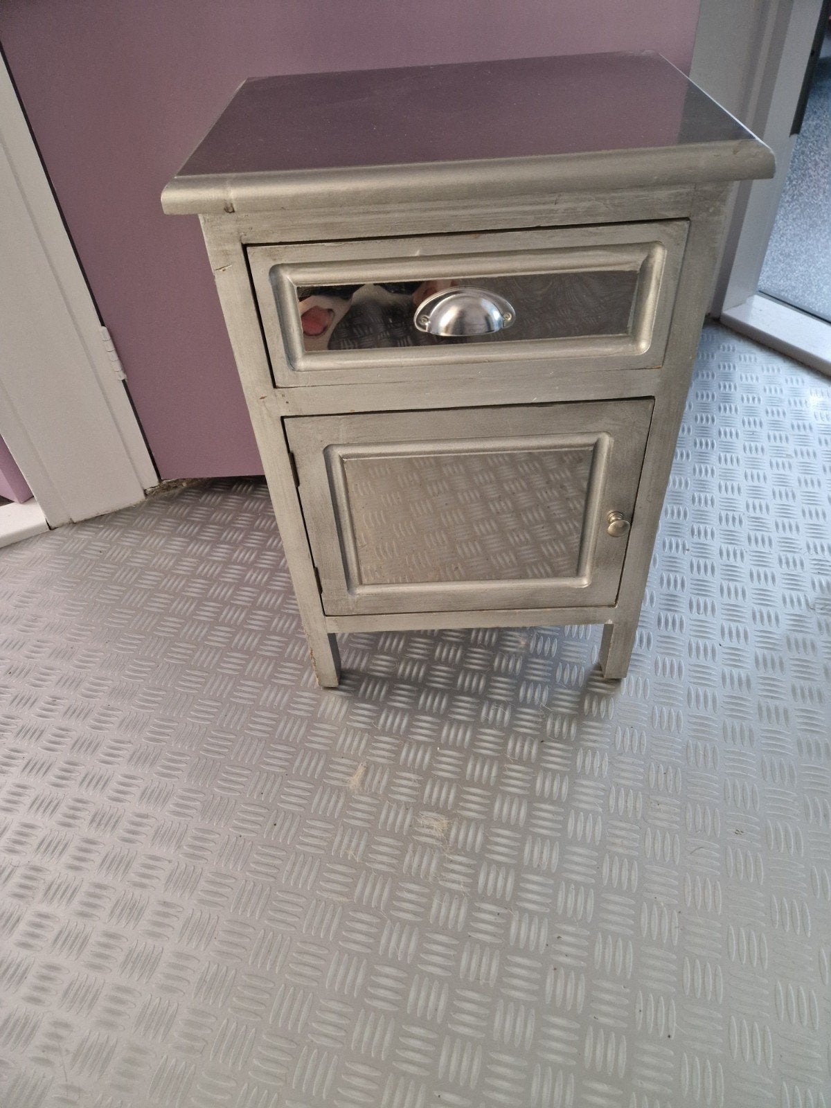 zilver spiegelkasten met lade br 42 cm diep 32 cm h 60 cm, Ophalen, Minder dan 45 cm