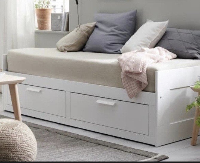 OPZOEK NAAR ONDERDELEN VAN IKEA BRIMNES BED UITSCHUIFBAAR, Modern en functioneel, Verstelbaar, Wit, Tweepersoons