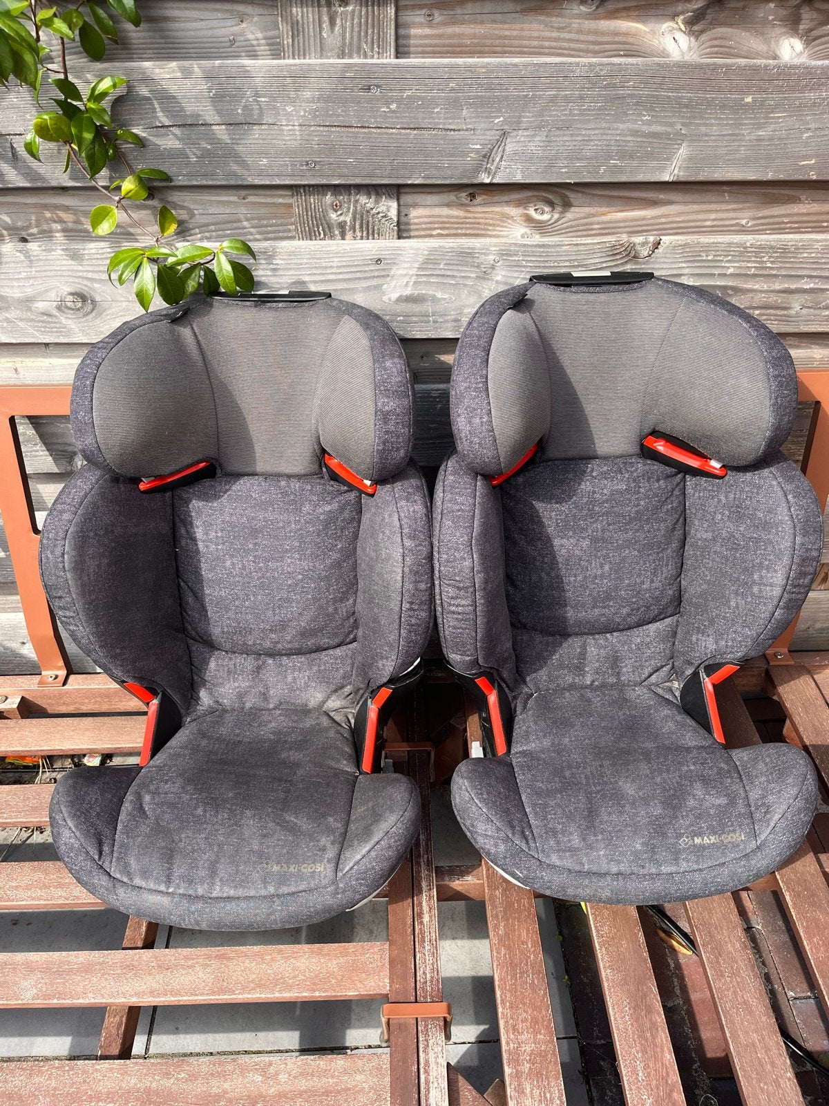 Maxi-Cosi Rodifix autostoel (2 stuks), Ophalen, Autogordel of Isofix, Gebruikt, 15 t/m 36 kg