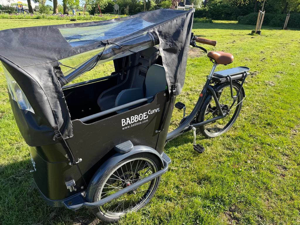 Complete Babboe E-curve bakfiets zwart - 1e eigenaar, Fietsen en Brommers, Fietsen | Bakfietsen, 4 kinderen of meer, Gebruikt