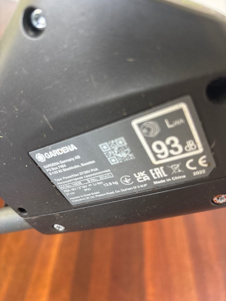 Grasmaaier met accu en een trimmer, Ophalen, Gebruikt, Accu-grasmaaier, Gardena