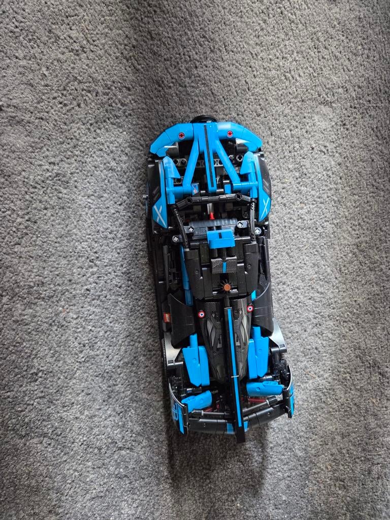 Lego Technic Bugatti Bolide Agile Blue (42162) - Compleet, Kinderen en Baby's, Speelgoed | Duplo en Lego, Zo goed als nieuw, Lego
