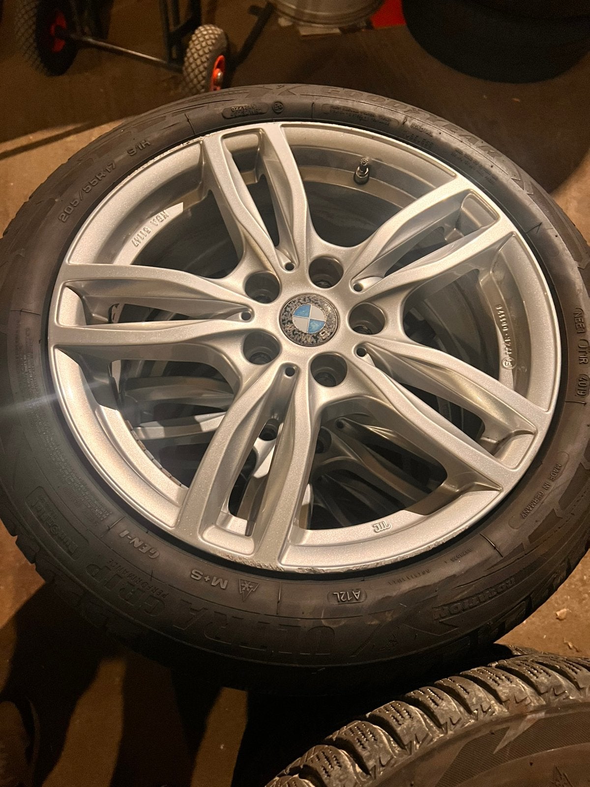 17” Bmw 2 serie active tourer winterbanden op velg 5x112, Ophalen, Gebruikt, Banden en Velgen, 17 inch