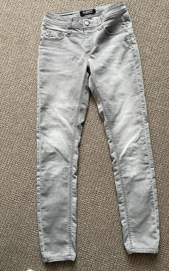 Licht grijze Nick Jean broek in maat 36, Kleding | Dames, Maat 38/40 (M), Ophalen of Verzenden, Zo goed als nieuw, Nick Jean