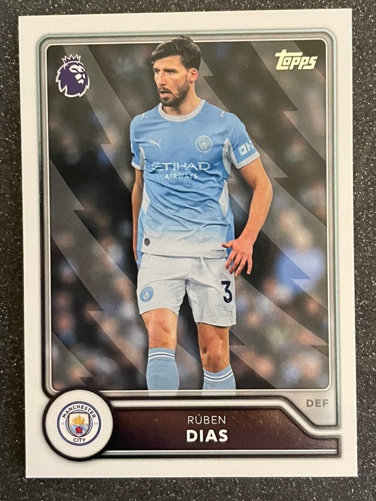 Topps Flagship Premier League 26/27   DÍAS  MANCHESTER CITY, Hobby en Vrije tijd, Stickers en Plaatjes, Verzenden, Zo goed als nieuw