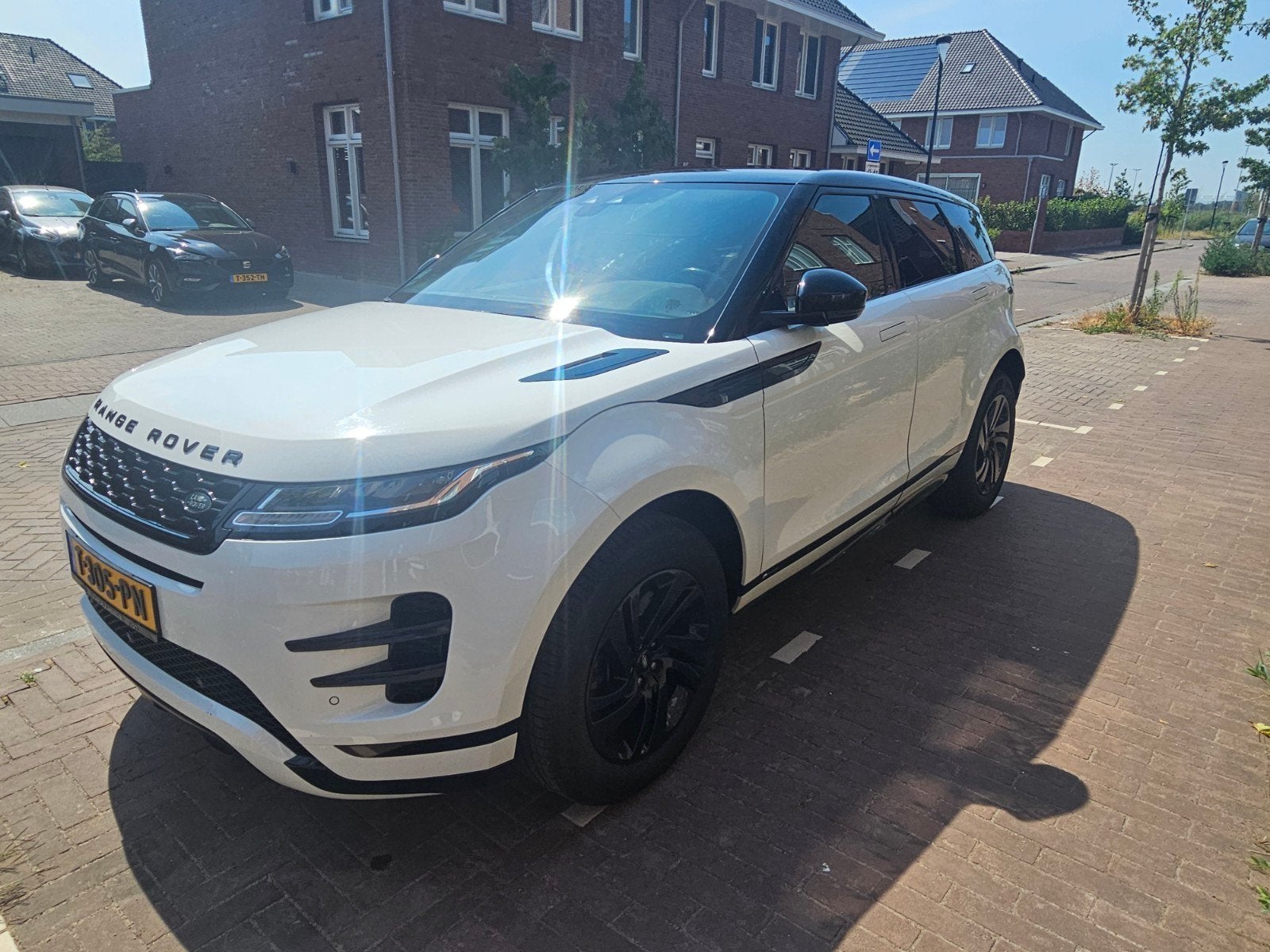 Land Rover Range Rover Evoque D150 150pk AWD Aut 2019 Wit, Automaat, 4 cilinders, 2000 kg, 1848 kg