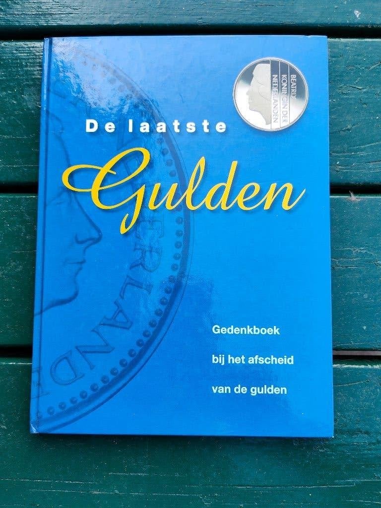 Gulden gedenkboek met munten, Postzegels en Munten, Ophalen of Verzenden, Koningin Juliana