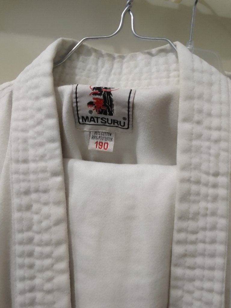 Karate pak Shotokan matsuru maat 190, Gebruikt, Maat L, Ophalen of Verzenden, Karate