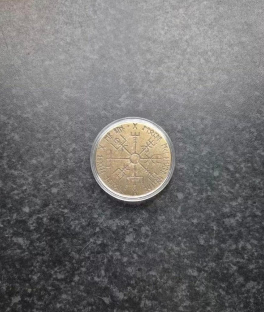 Vegvisir Viking souvenir munt / coin., Ophalen of Verzenden, Buitenland, Munten