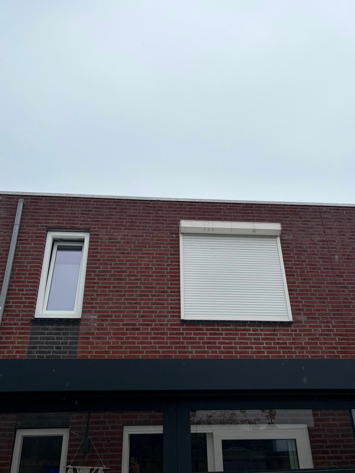 Rolluik gebroken wit, Doe-het-zelf en Verbouw, Rolluiken, Ophalen, Zo goed als nieuw, Wit
