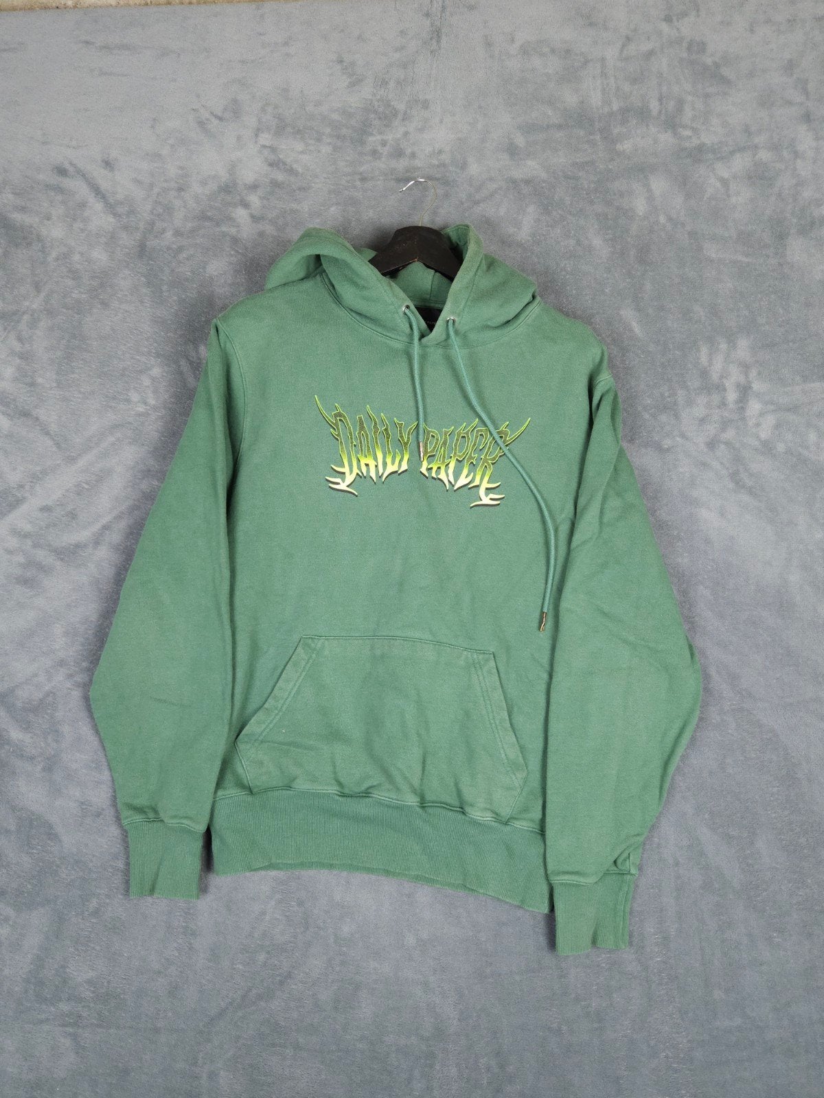 Daily Paper Hoodie S Groen Trui Graphic Logo

Staat: Goed, g, ., Ophalen of Verzenden, Zo goed als nieuw, Daily Paper