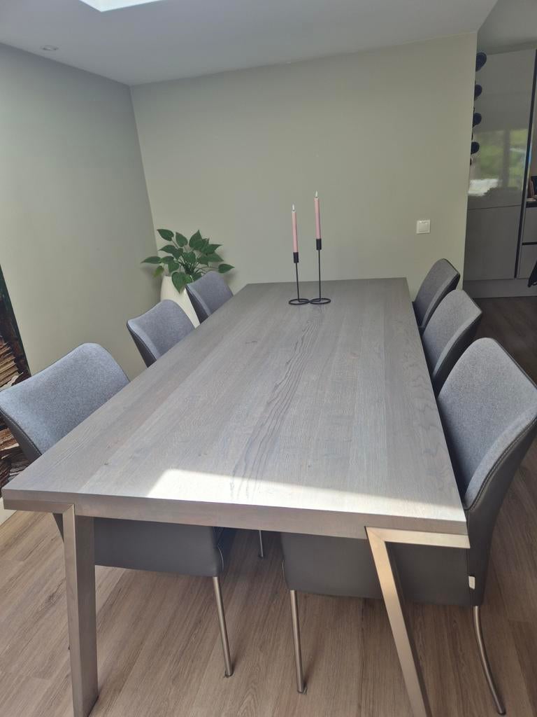Bert Plantagie eettafel met 6 stoelen, Overige houtsoorten, Gebruikt, 200 cm of meer, Vijf personen of meer