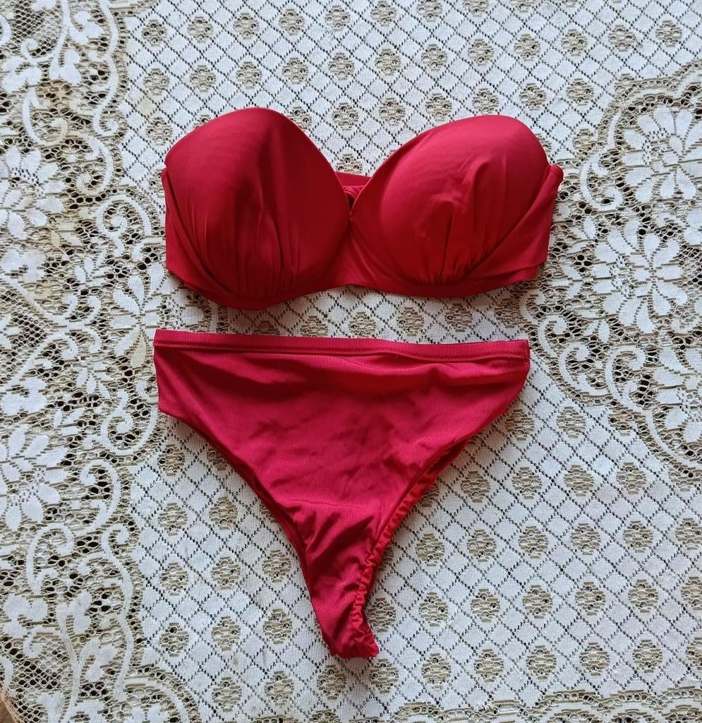Calzedonia Cobey rode bikini maat L, Kleding | Dames, Calzedonia, Ophalen of Verzenden, Zo goed als nieuw, Bikini