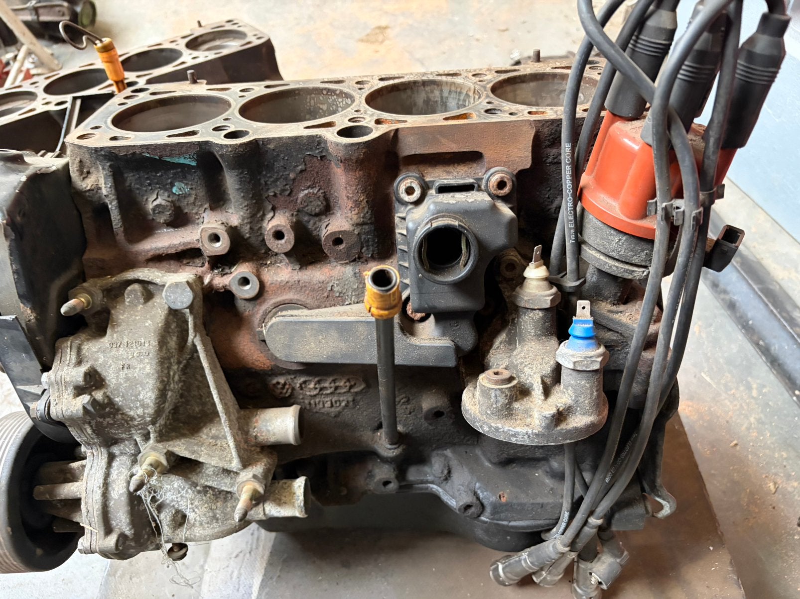 2x 1.8 8v vw onderblokken, Ophalen of Verzenden