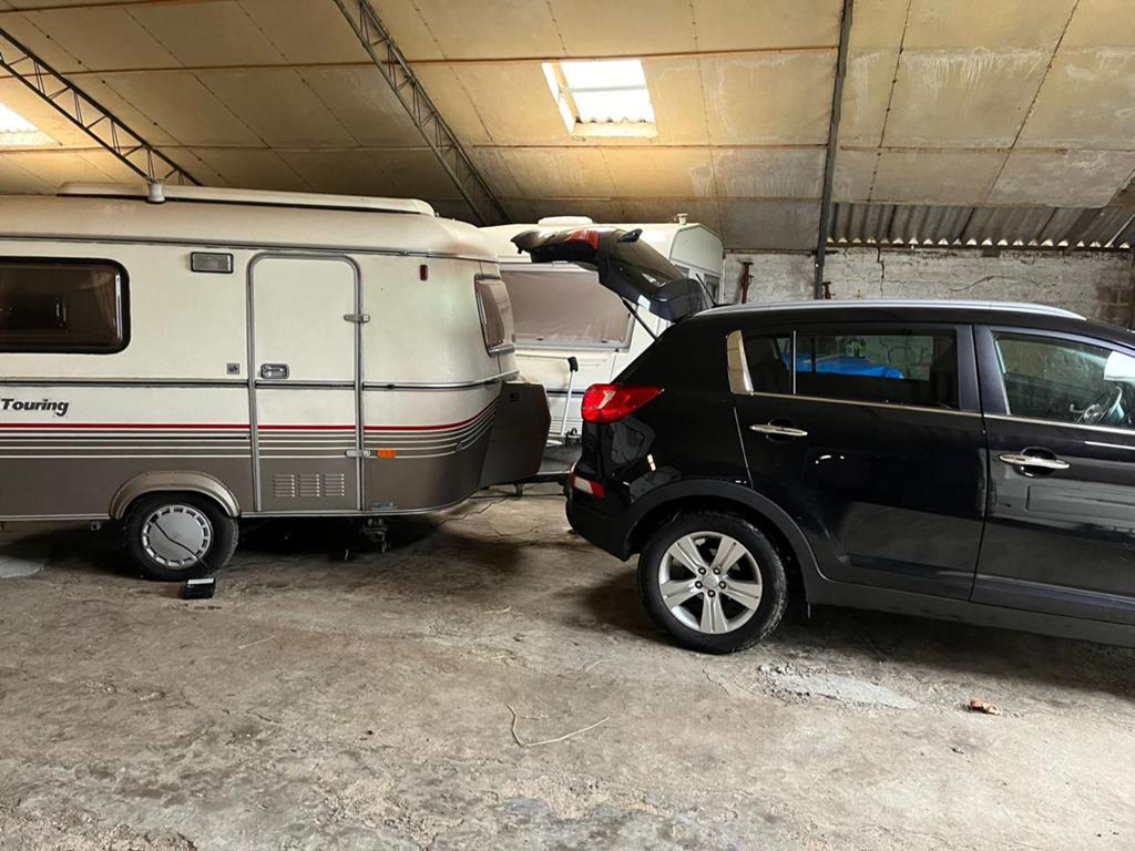Eriba Touring Familia, recente BOVAG beurt en veel extra's, Standaardzit, Particulier, 500 - 750 kg, Eriba