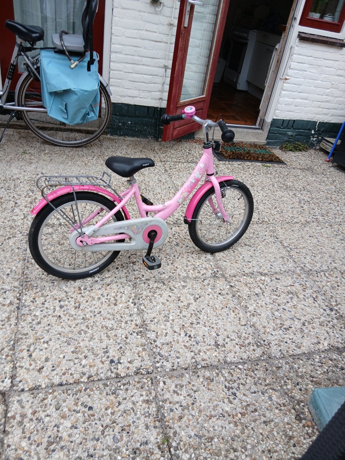 Meisjesfiets Lilliefee 18 inch - Lichtroze, Fietsen en Brommers, Fietsen | Meisjes, Ophalen, Gebruikt, Terugtraprem, 18 inch