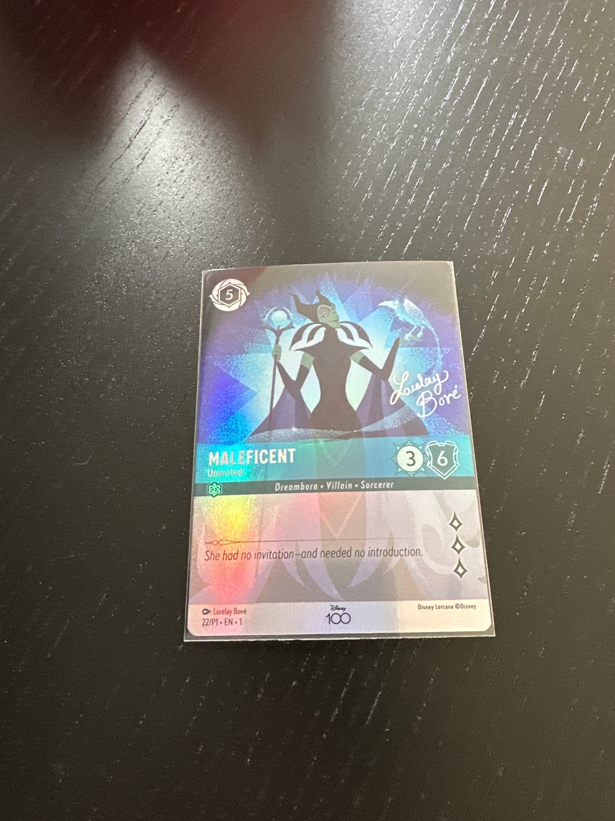 Maleficent Lorcana Disney 100 Promo Foil Kaart, Ophalen of Verzenden, Zo goed als nieuw, Losse kaart, Foil