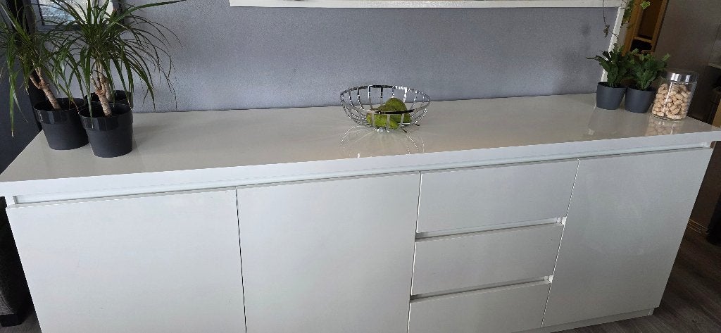 Dressoir wit, Ophalen, Overige materialen, Gebruikt, Met deur(en)