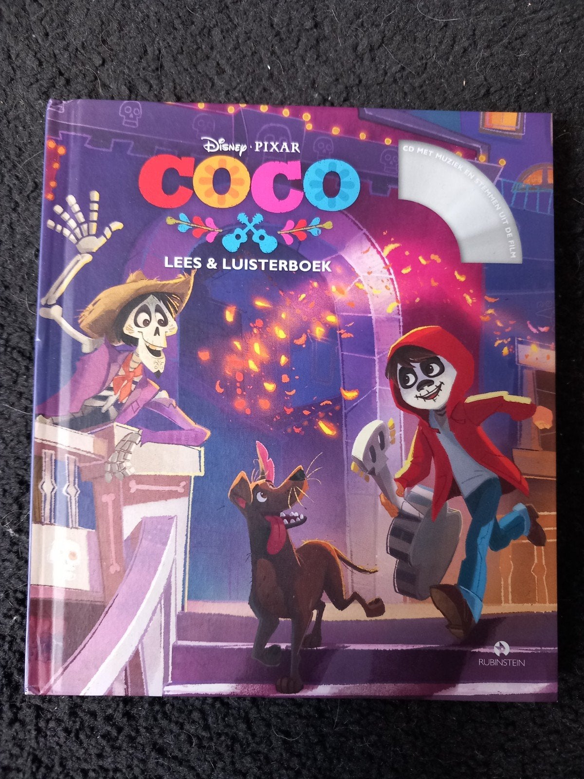 Disney Pixar Coco Lees & Luisterboek met CD, Boeken, 3 tot 4 jaar, Ophalen of Verzenden, Zo goed als nieuw, Disney Pixar