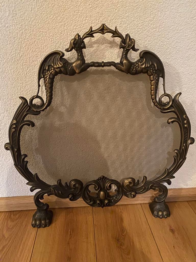 Antiek koperen haardscherm., Ophalen