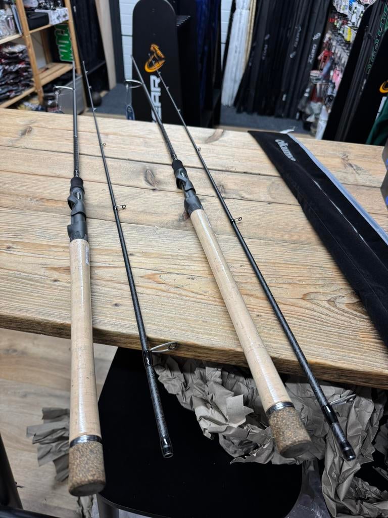 nieuwe okuma epixor hengels ! 2,49m en 2,76m 10-32 gram, Watersport en Boten, Hengelsport | Roofvissen, Ophalen of Verzenden, Nieuw