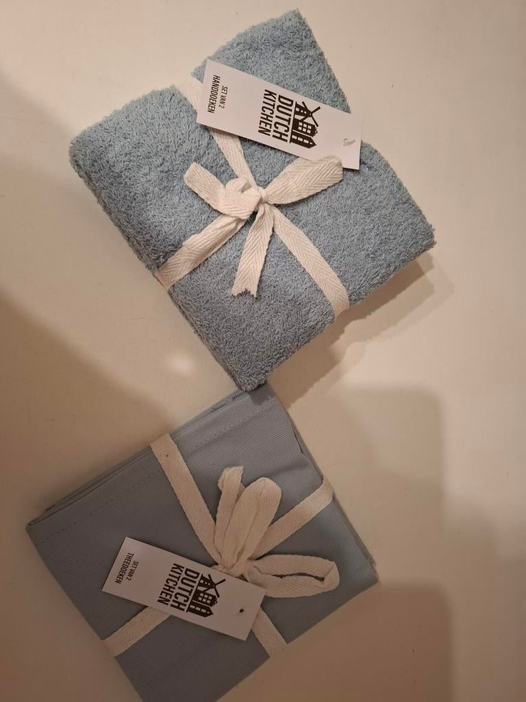 Nieuwe theedoek en handdoek set, Ophalen of Verzenden, Nieuw, Theedoek of Handdoek