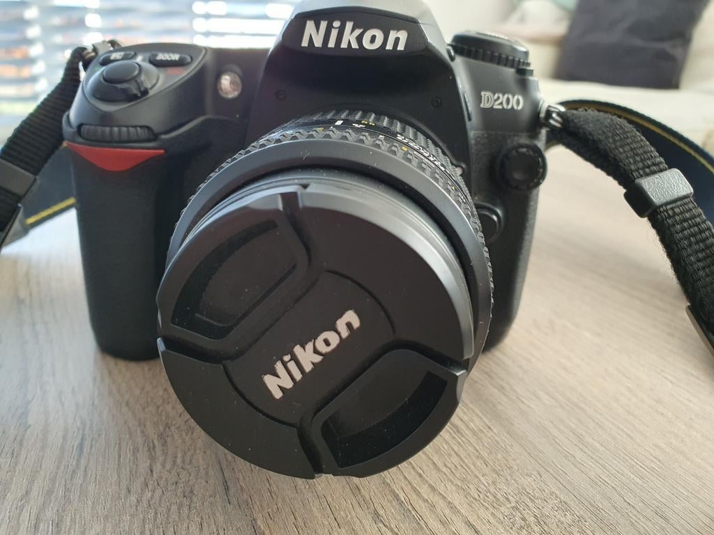Nikon D200 plus zoom 35 80 slechts 20000 clicks, Audio, Tv en Foto, Fotocamera's Digitaal, Ophalen of Verzenden, Nikon, Geen optische zoom
