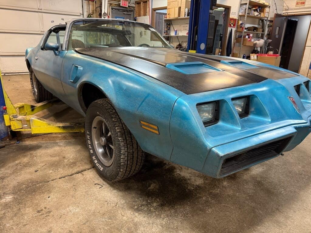 Gezocht motorkap pontiac firebird 1980, Ophalen, Pontiac, Motorkap