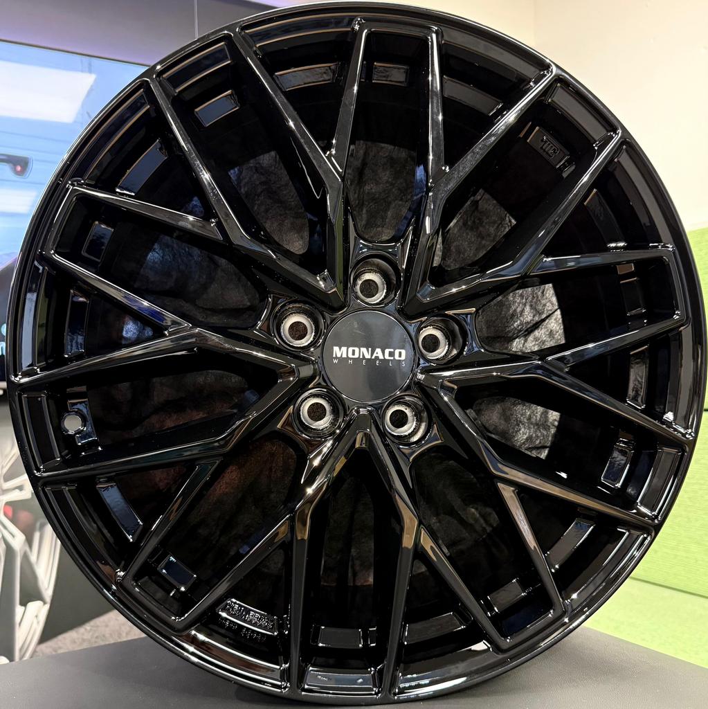 Nieuwe 18 inch Zwarte velgen VW GOLF AUDI A3 LEON 5X112, Ophalen, 18 inch, Info@bandenbunker.nl, Banden en Velgen