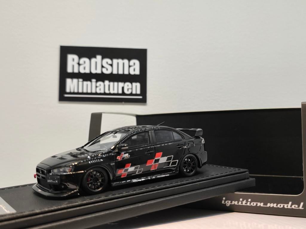 Mitsubishi Lancer Evolution X (CZ4A) Zwart - 1:43 IGNITION M, Hobby en Vrije tijd, Modelauto's | 1:43, Overige merken, Ignition Models