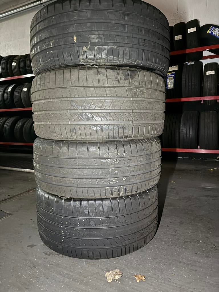 RSQ8 Banden Pirelli Pzero 23 inch, Auto-onderdelen, Banden en Velgen, Ophalen, Gebruikt, 325 mm, Band(en)