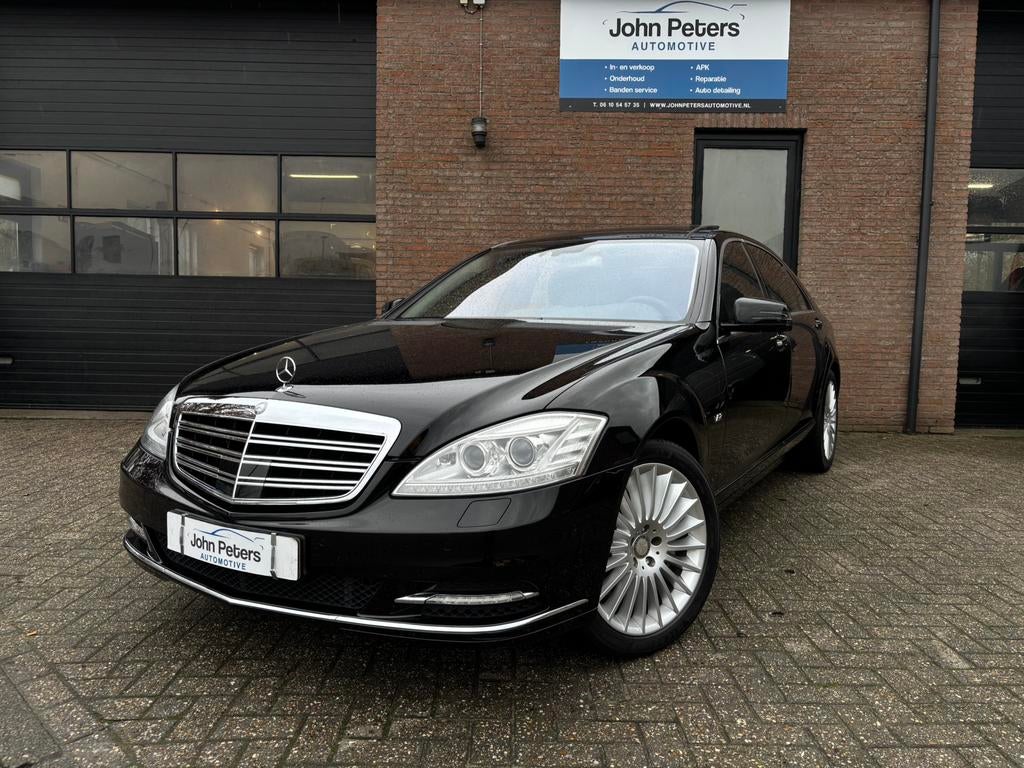 Mercedes-Benz S-klasse S600 Lang 2007, Auto's, Mercedes-Benz, Automaat, Achterwielaandrijving, 2220 kg, Zwart