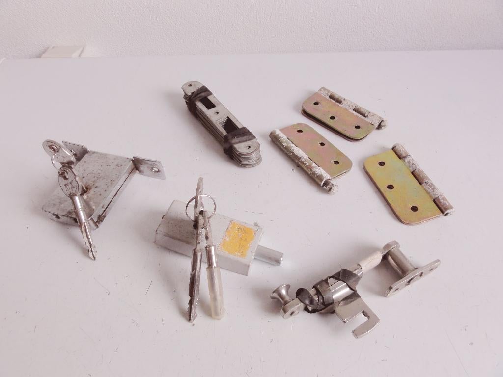 Scharnieren, grendels, sloten en sluitplaten, Ophalen of Verzenden