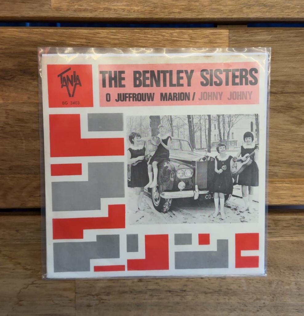 The Bentley sisters - Johny johny, Ophalen of Verzenden, Zo goed als nieuw, Overige formaten, Levenslied of Smartlap