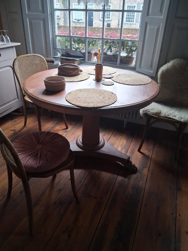 Antieke eettafel uit Paris, Huis en Inrichting, Tafels | Eettafels, Ophalen, Gebruikt, Frans, Vier personen