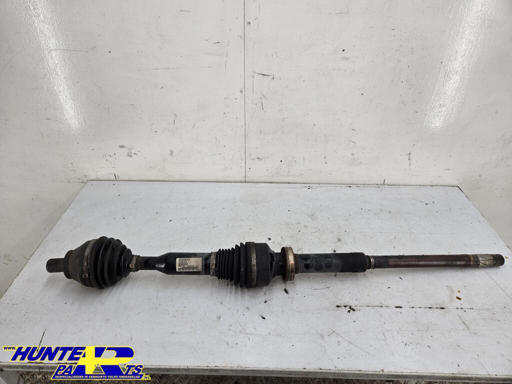 Aandrijfas RV Volvo XC70 III ('07-'17) 30651673, Gebruikt, Ophalen of Verzenden, Volvo, Volvo