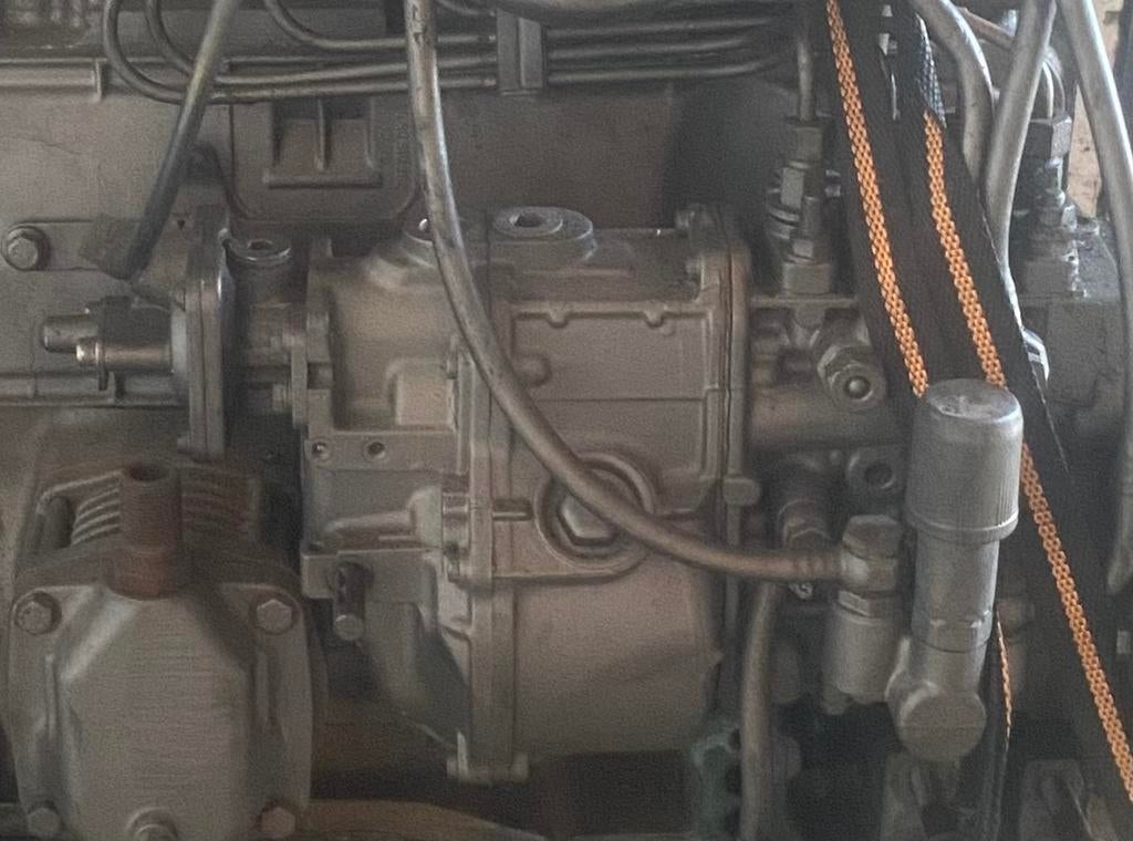 Bosch brandstofpomp OM364LA, Auto-onderdelen, Ophalen of Verzenden, Gebruikt