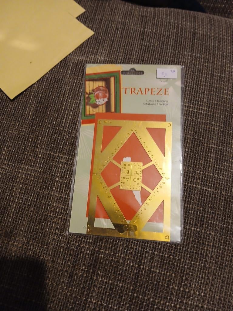 Trapeze Stencil / Sjabloon, Hobby en Vrije tijd, Kaarten | Zelf maken, Ophalen of Verzenden, Nieuw, Pons of Mal