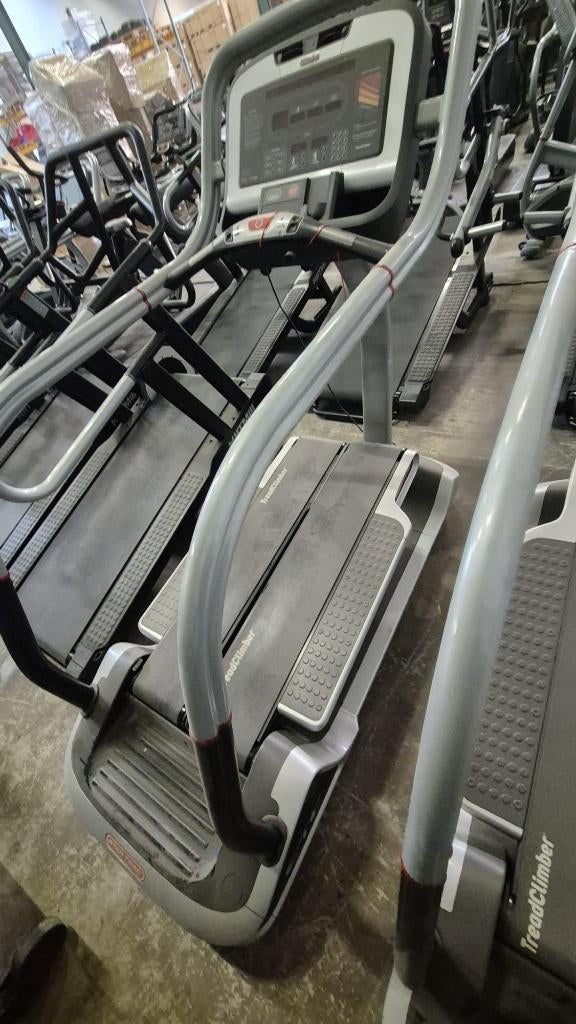 Star Trac TreadClimber E-TC (2 beschikbaar), Ophalen, Overige materialen, Gebruikt, Loopband