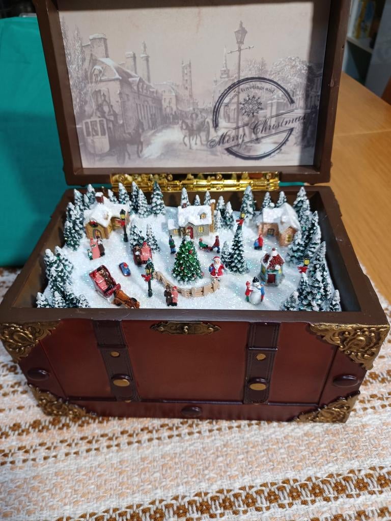Muziekdoosje ( kerst ), Ophalen of Verzenden, Zo goed als nieuw