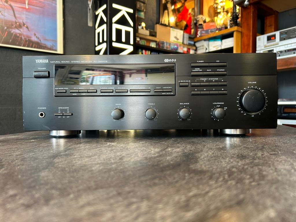 Yamaha RX-395RDS • STEREO • VERSTERKER • GARANTIE, Audio, Tv en Foto, Versterkers en Receivers, Rick's Audio 
De Kempen 18 
6021PZ Budel 
+31 (0)495 785698
info@ricks-audio.com