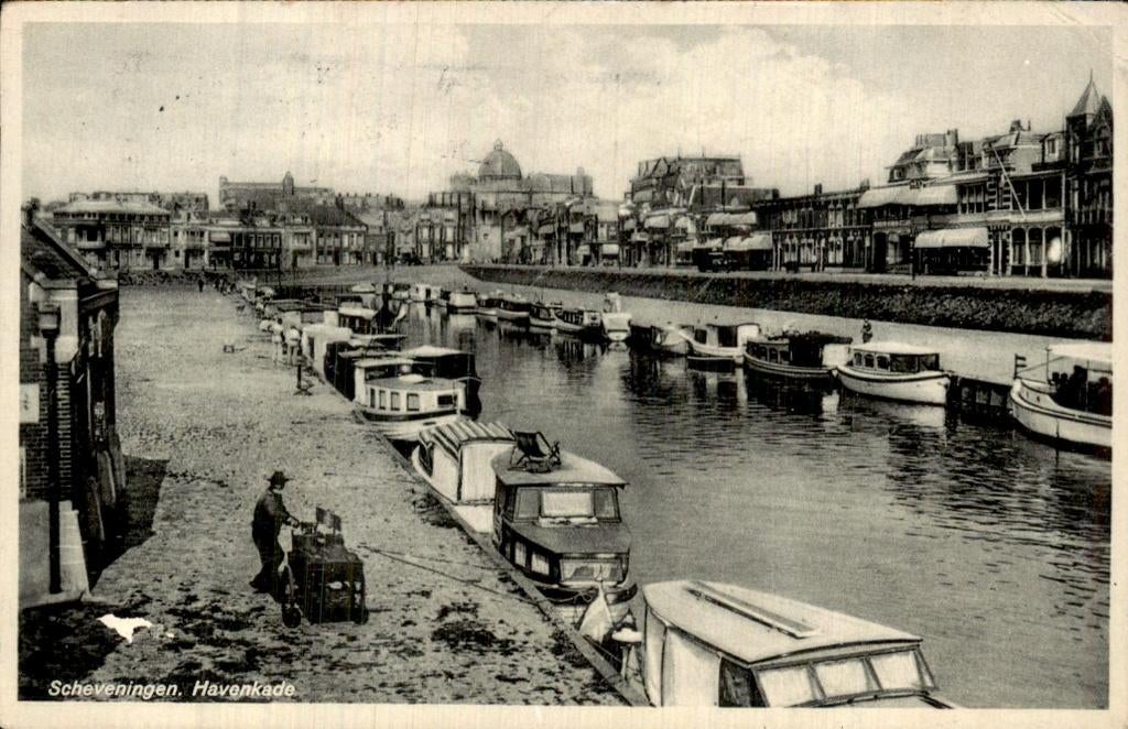 Scheveningen - Havenkade - Bootjes, Ophalen of Verzenden, 1920 tot 1940, Gelopen, Zuid-Holland