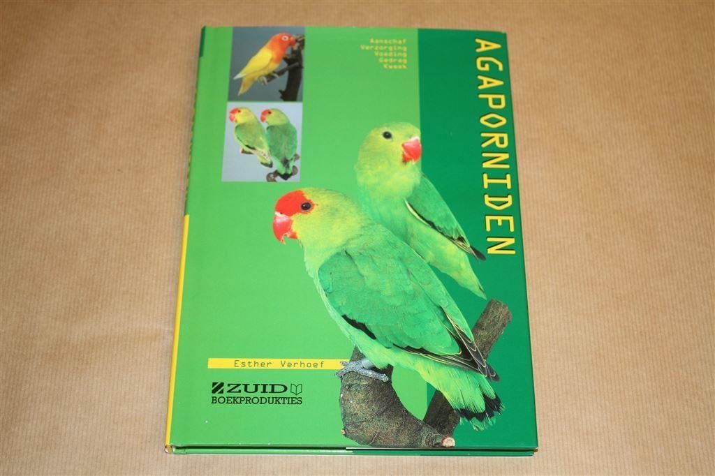Agaporniden - Aanschaf, verzorging, voeding, gedrag, kweek, Ophalen of Verzenden, Zo goed als nieuw, Honden