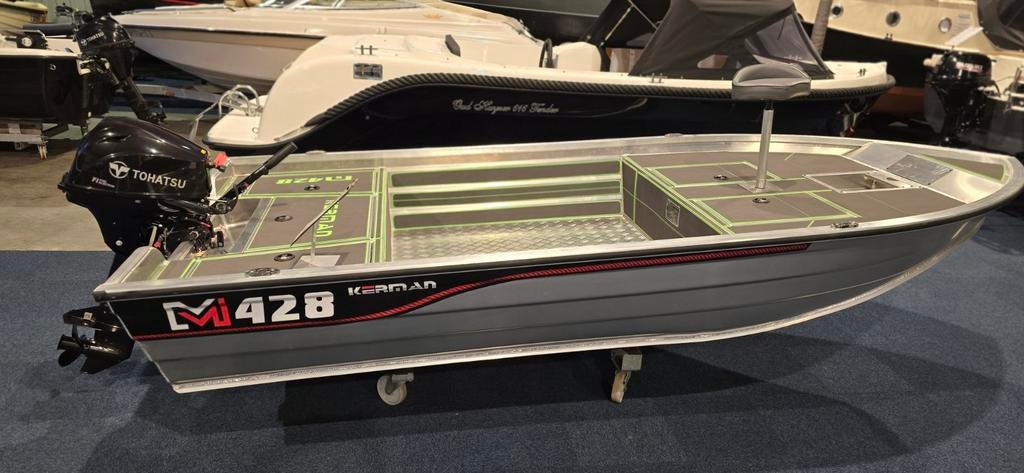Kerman 428 Aluminium Visboot, prijs boot €6.295,-, Watersport en Boten, Vis- en Consoleboten, Nieuw, Benzine, Buitenboordmotor
