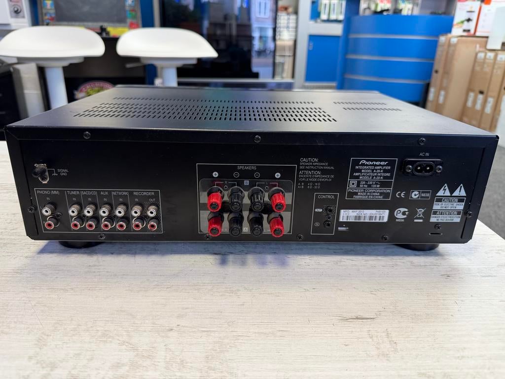 Pioneer A-20 Geïntegreerde Versterker, Gebruikt, Ophalen of Verzenden, Pioneer, Minder dan 60 watt