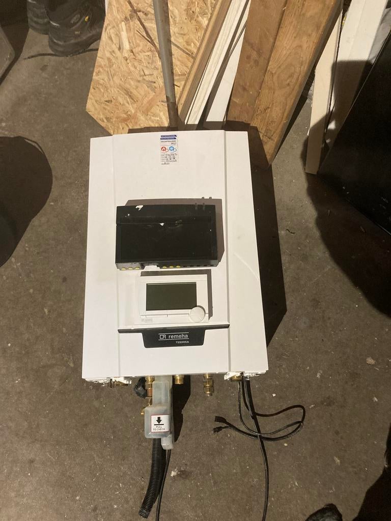 Remeha Tzerra M 39c CCS, Ophalen, 30 tot 80 cm, Gebruikt, Cv-ketel of Combi-ketel