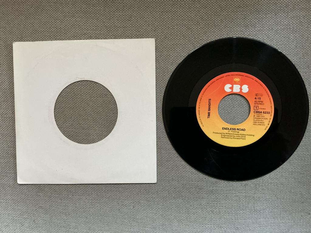 Time Bandits single vinyl. Endless road., Ophalen of Verzenden, Gebruikt, Overige formaten