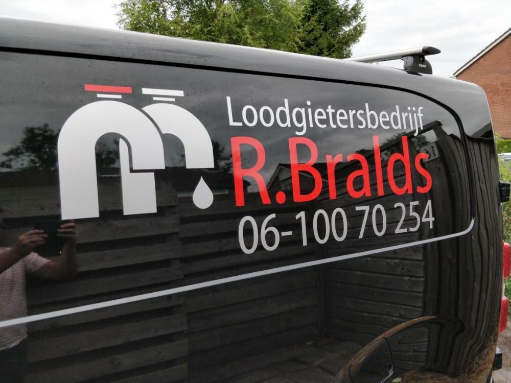 Loodgietersbedrijf R.Bralds in Wildervank, Diensten en Vakmensen, Garantie, Installatie